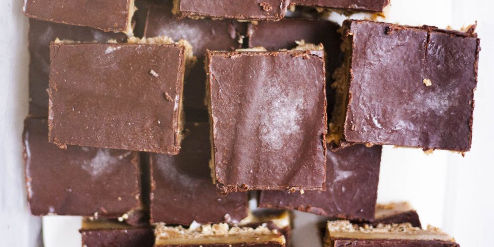 raw caramel slice mama disrupt