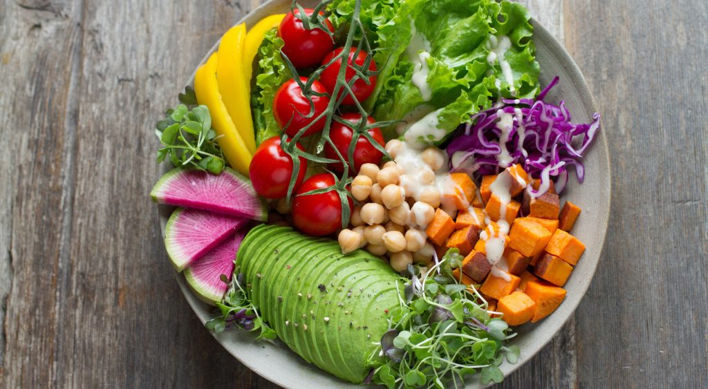 Healthy salad with chickpeas