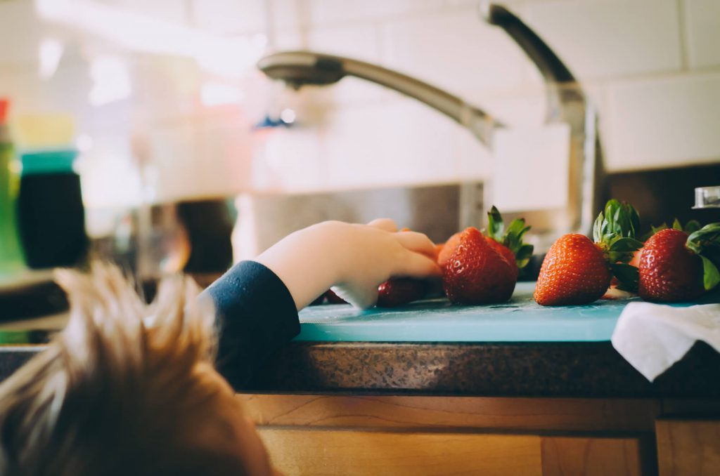 healthy snacks for busy mums mama disrupt