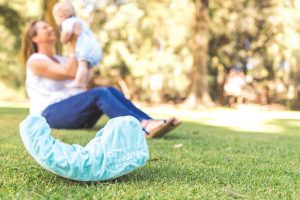 feeding friend mama disrupt