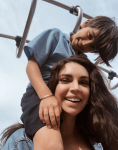 sarah todd mama disrupt