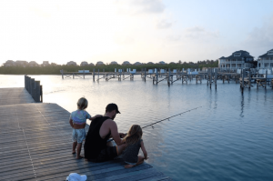 chris hemsworth mama disrupt