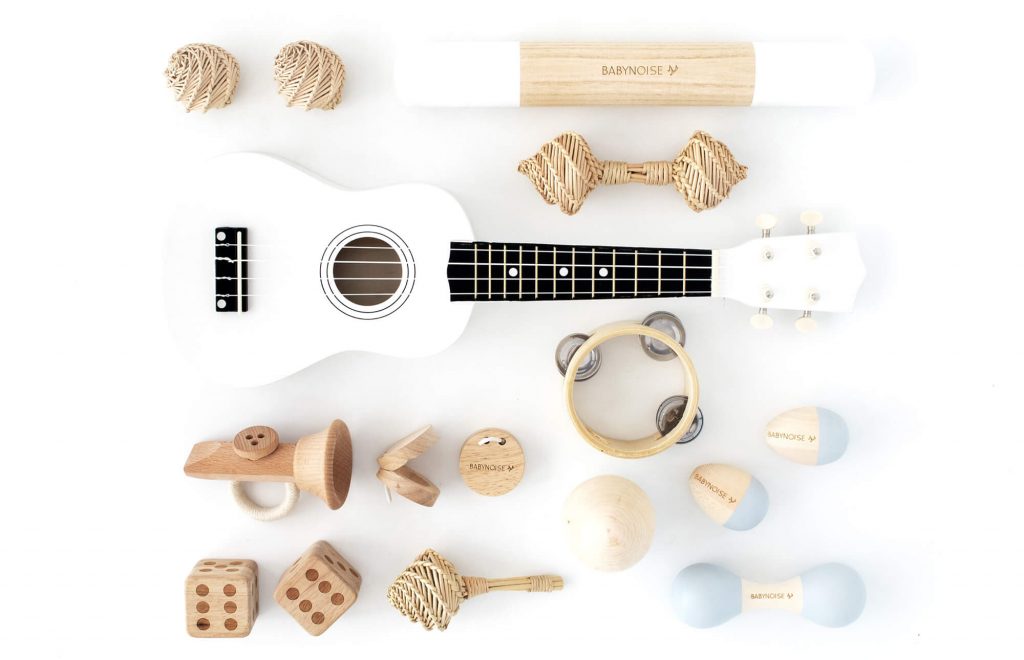 baby noise mama disrupt