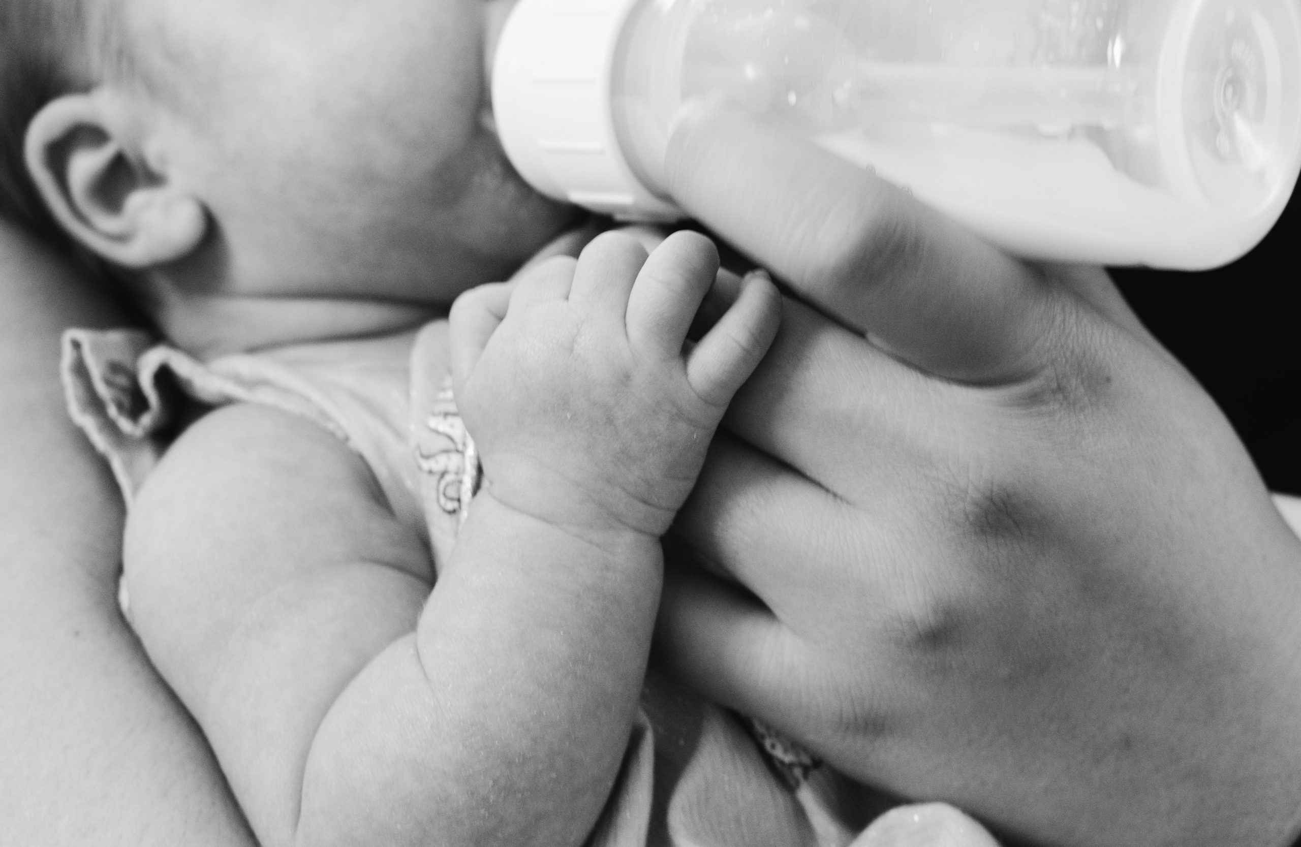 baby bottle feeding formula