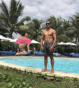 Apr Robin Dads to follow