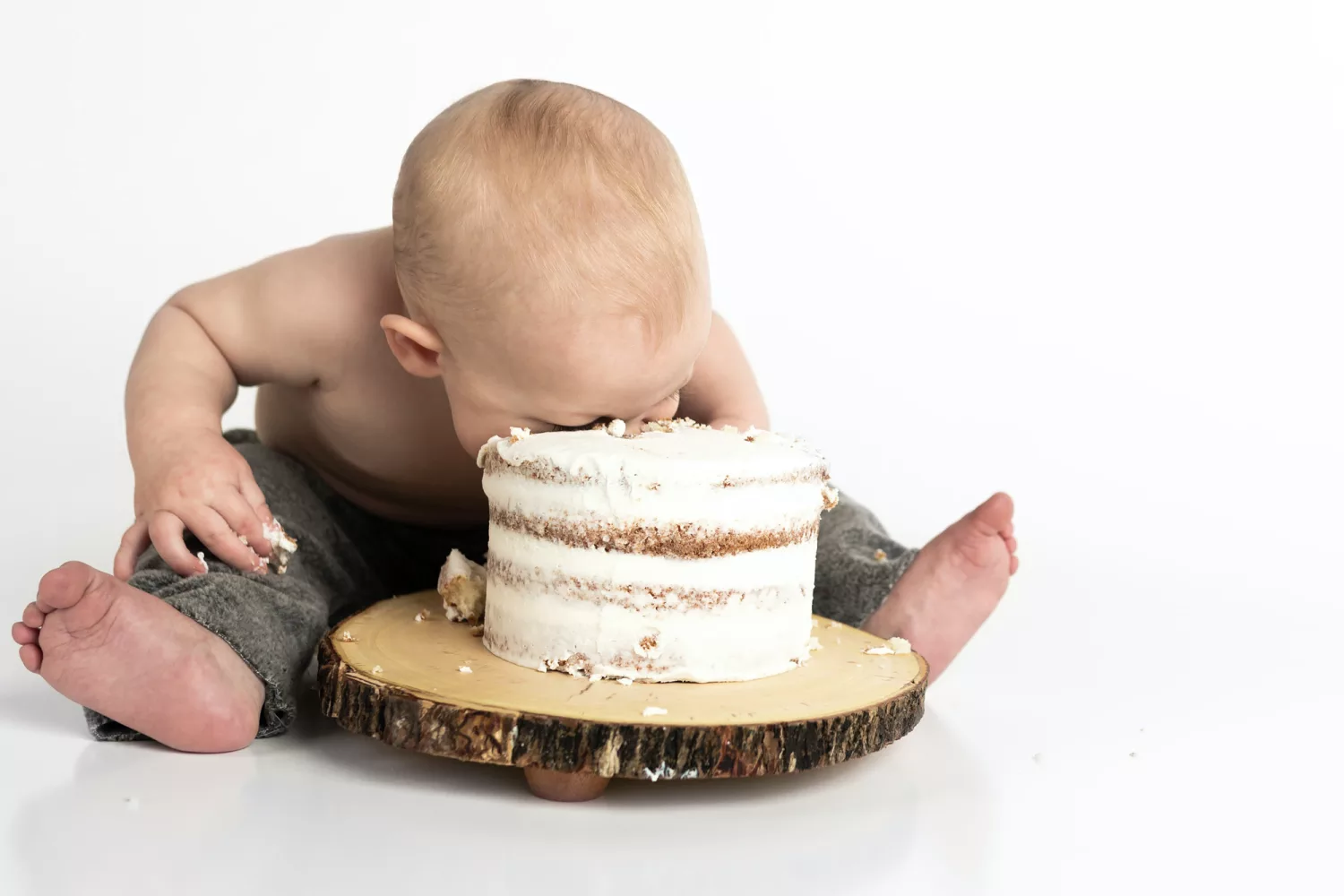 DIY birthday party, mama disrupt