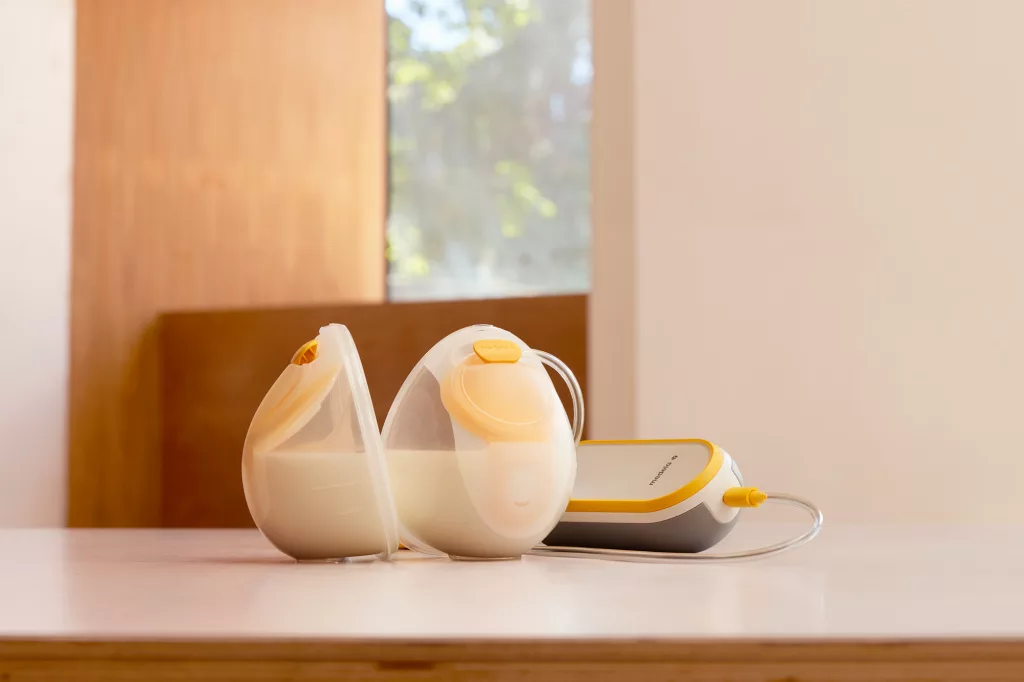 medela, Mama Disrupt, medela hands-free breast pump
