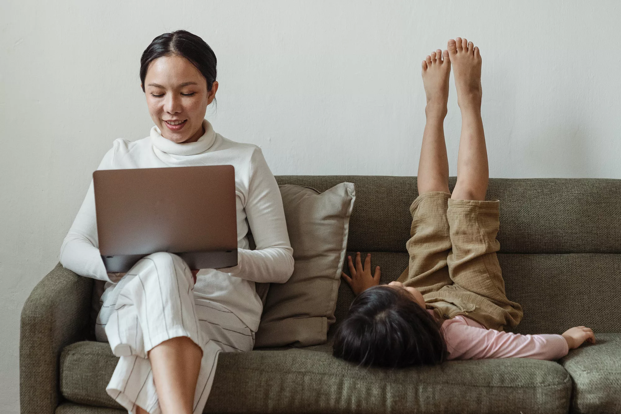 side-hustle, mama disrupt
