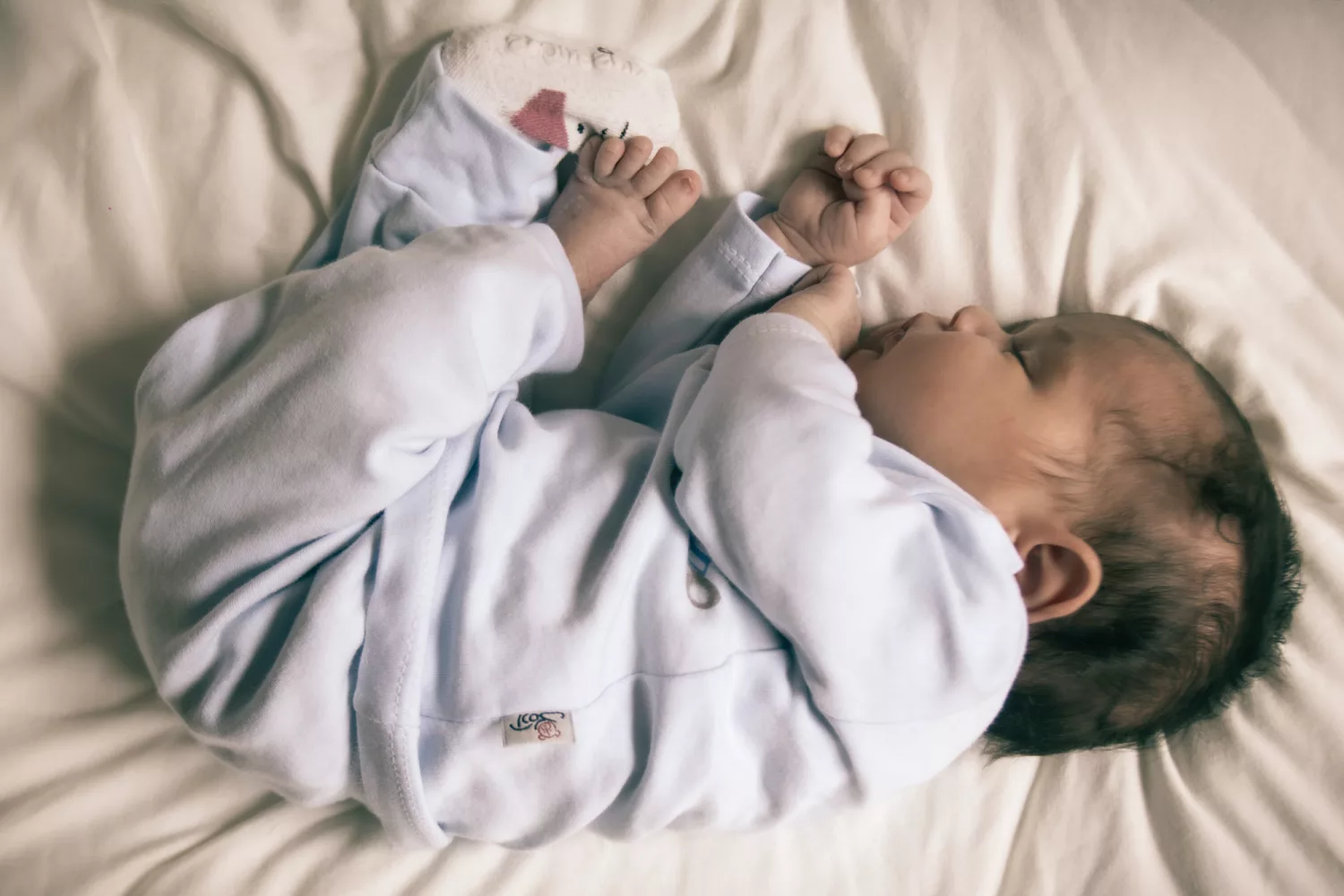 most popular month to be born in australia, sleep deprivation, mama disrupt