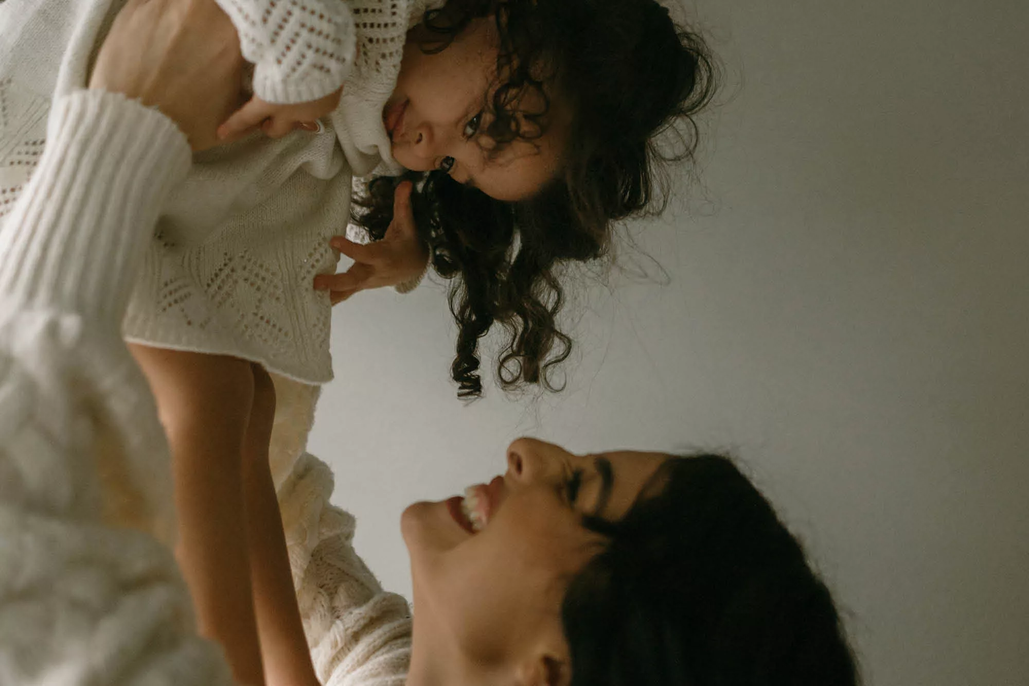 Stress-free holiday tips, transitioning from maternity leave to work, mama disrupt