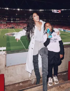 Kim Kardashian, Mama Disrupt