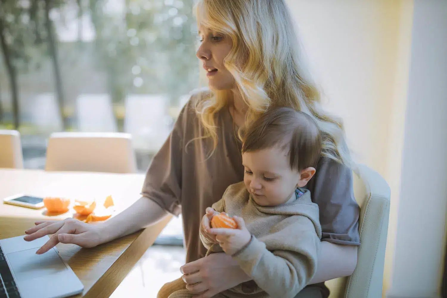 stay-at-home mums, transitioning from maternity leave to work, mama disrupt