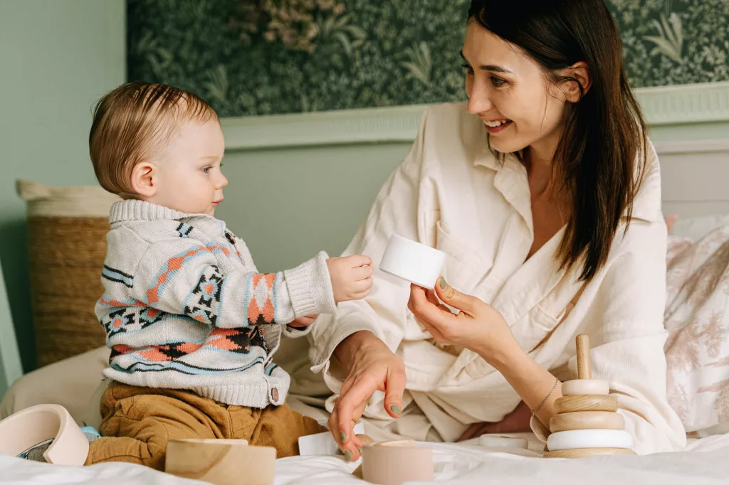 stay-at-home mums, happiness, sick mum, mama disrupt