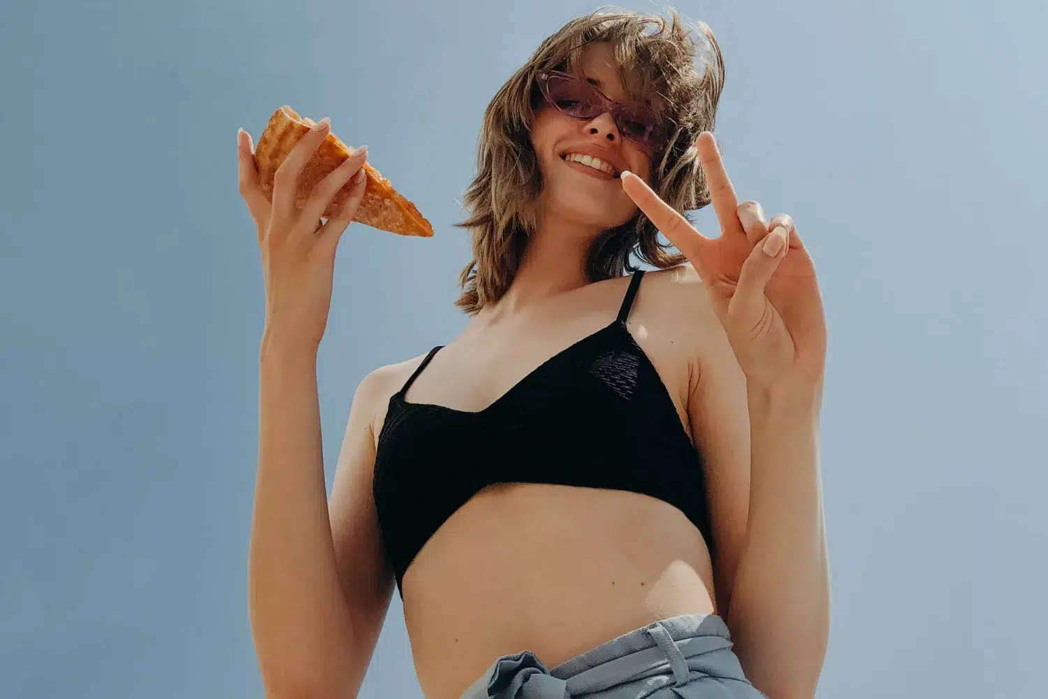 easy ways to practice mindfulness, rewire your thinking, mama disrupt