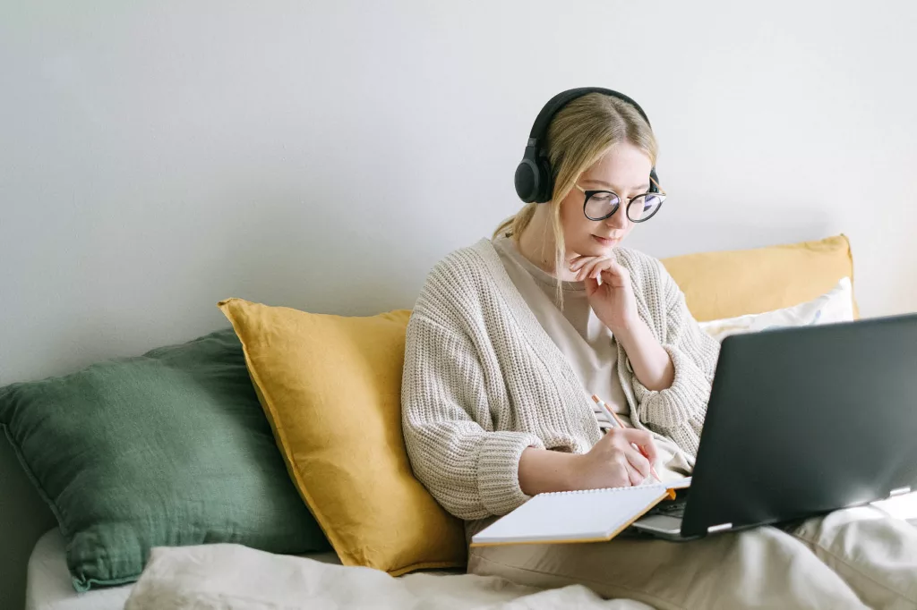 declutter your mind, mama disrupt