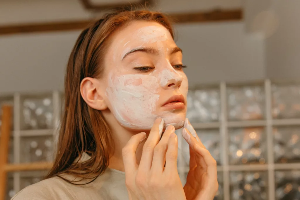 How to do a simple facial at home, Mama Disrupt