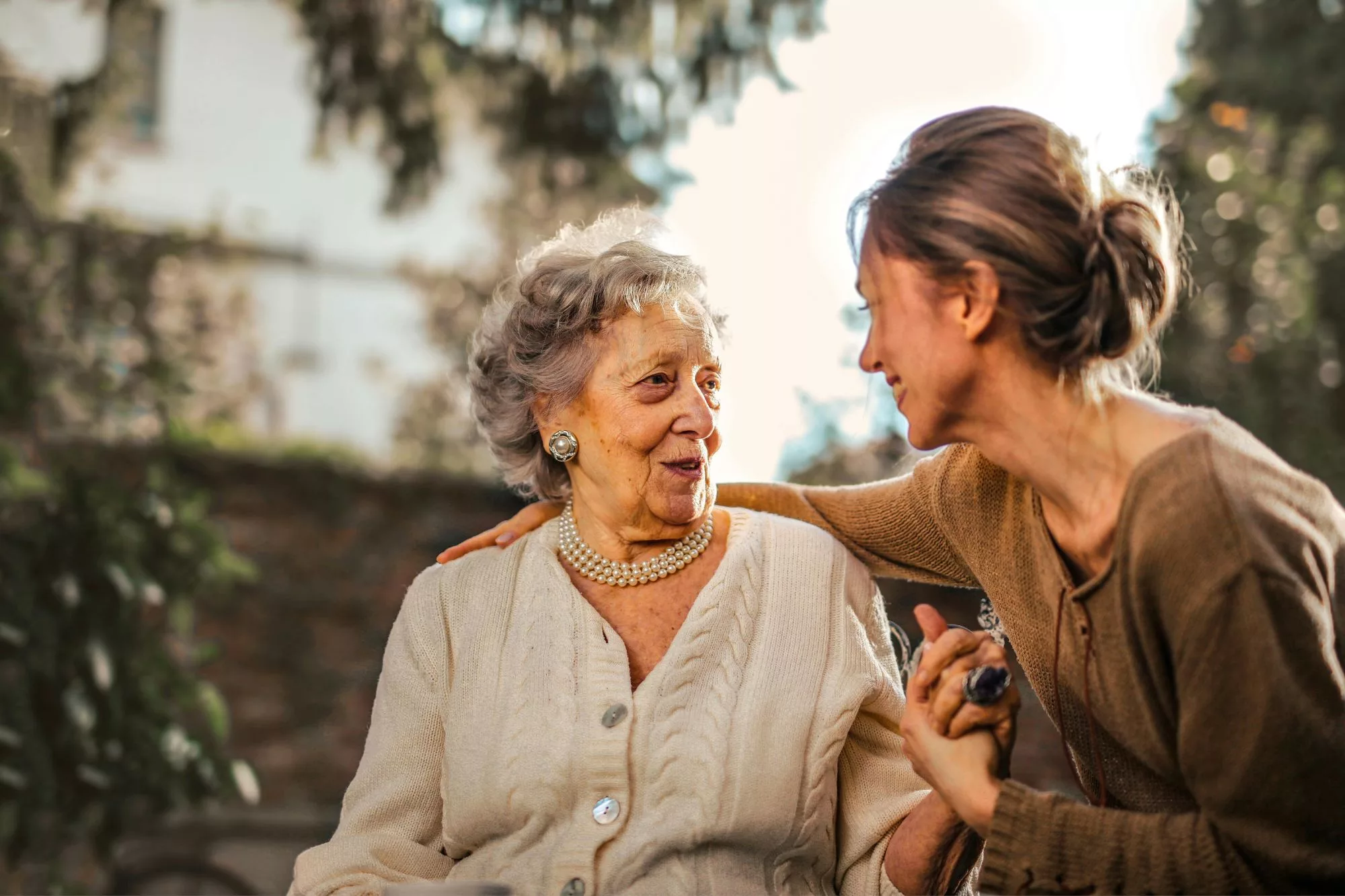 grandparents, mama disrupt