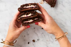 Beetroot, Lucy Tweed, Mama Disrupt